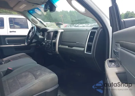 2018 Ram 1500 Big Horn 4X4 6'4 Box/Harvest 4X4 6'4 Box/Lone Star 4X4 6'4 Box from USA, damaged, VIN 1C6RR7GT6JS106952